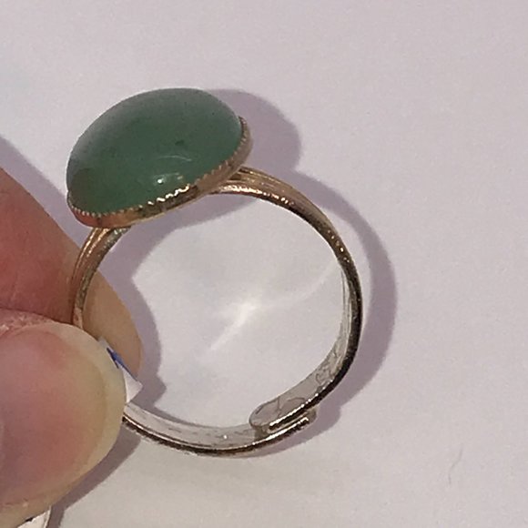 Silver Plated Green Aventurine Cab Ring, Sizeable - Picture 12 of 16